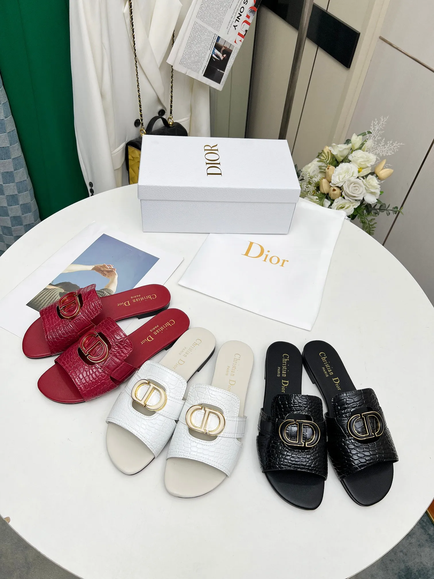 👟👟Ex-factory price 360👟👟 Genuine leather base +30 Dior spring and summer new model 6 colors optional code size 35-42